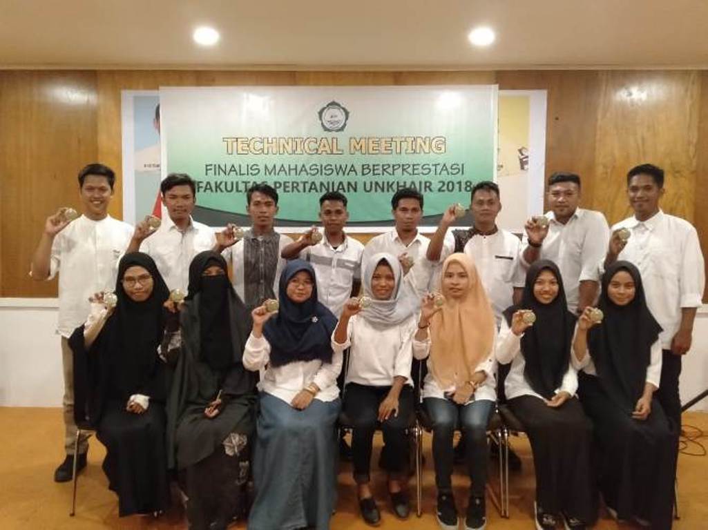 Mahasiswa Fakultas Pertanian Dibekali Cara Menulis Dan Presentasi Karya Ilmiah