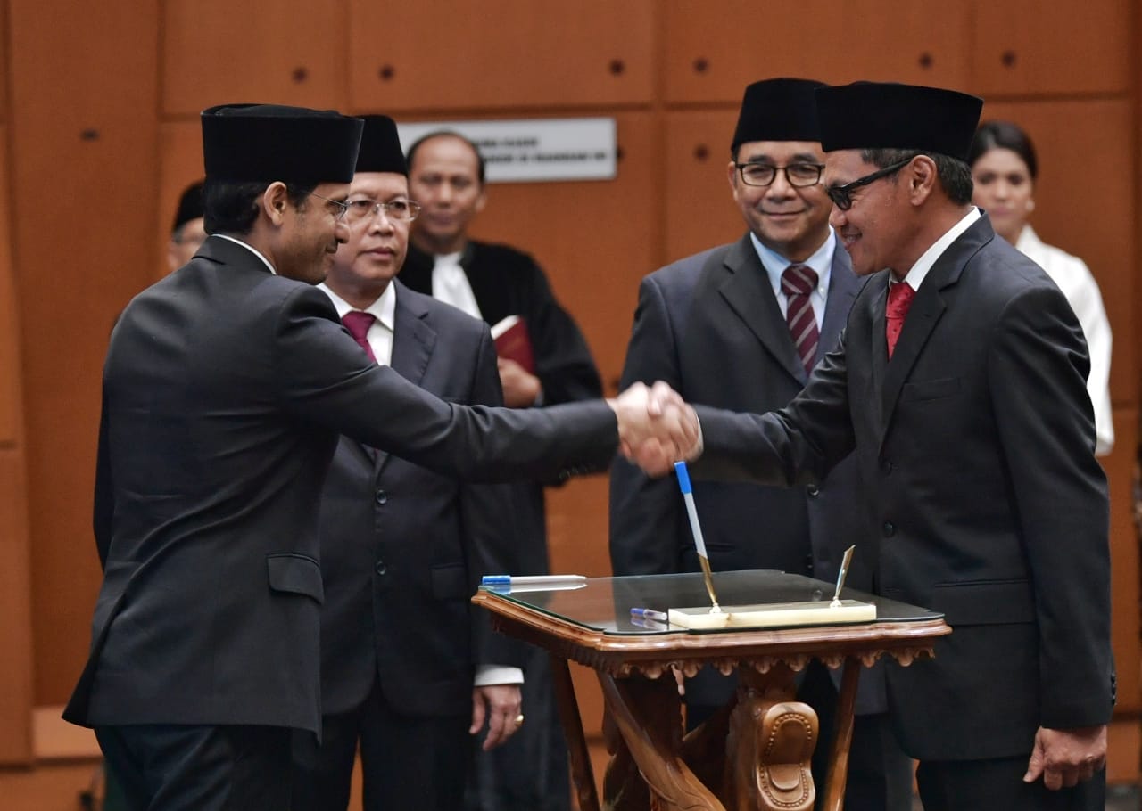 Mendikbud Lantik Empat Pejabat Tinggi Madya