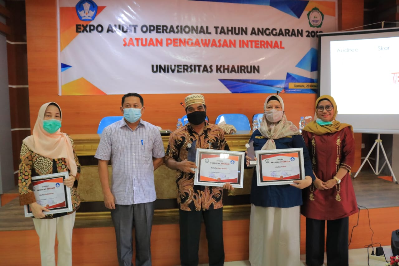 Rektor Bersama SPI Beri Penghargaan Kepada Pengelolaan Anggaran Terbaik