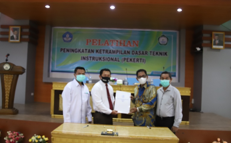 LP3M Unkhair dan L2DIKTI Wil. XII Gelar Program PEKERTI  Untuk Dosen PTS