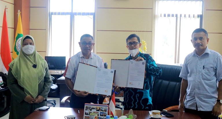 Unkhair dan Politeknik Halmahera Jalin Kerjasama