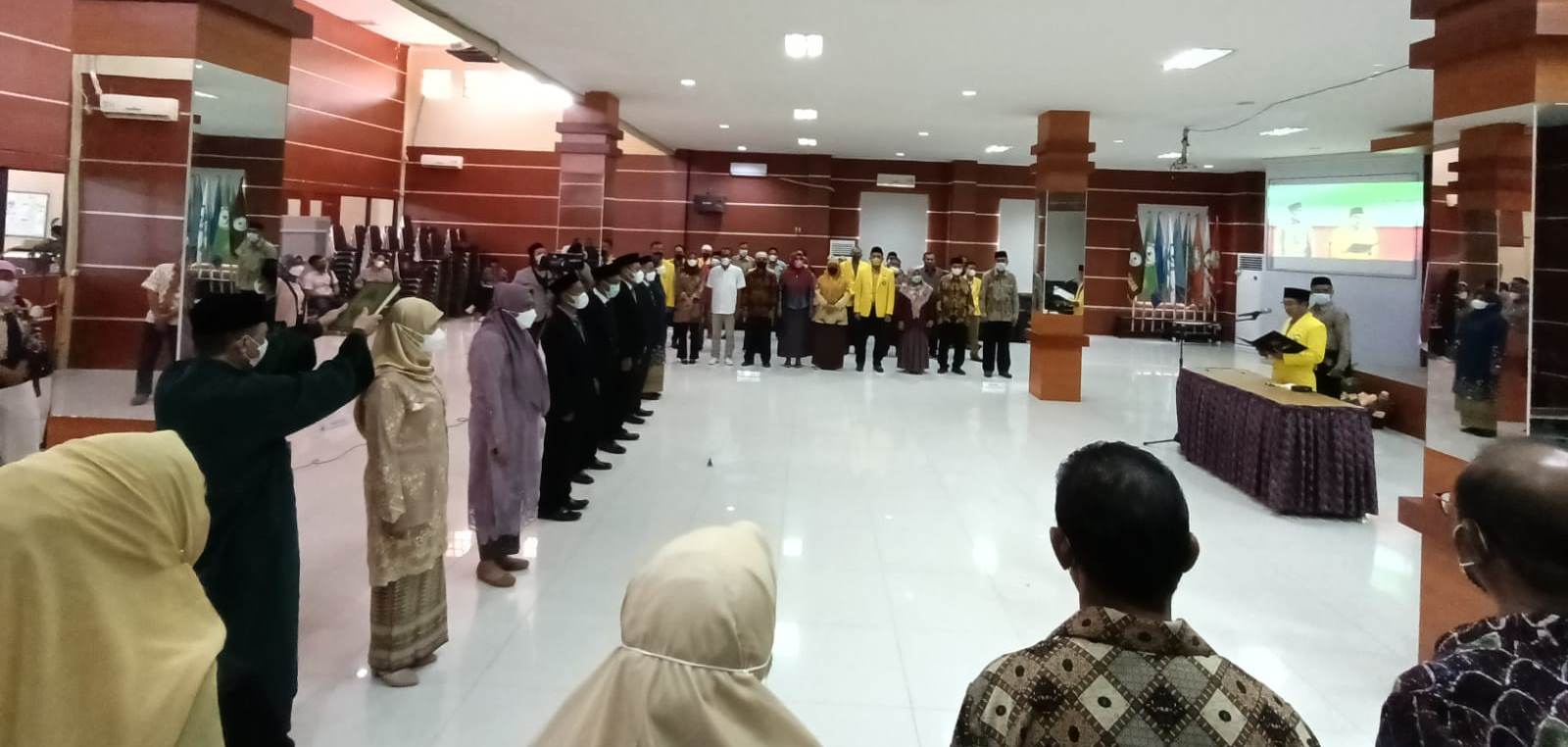 Rektor Lantik Para Wakil Dekan dan Kepala UPT Perpustakaan
