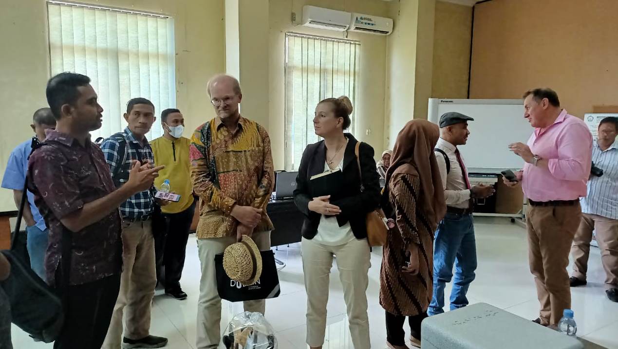 Pusat Studi Bencana Unkhair di Kunjungi Team ERASMUS Uni Eropa