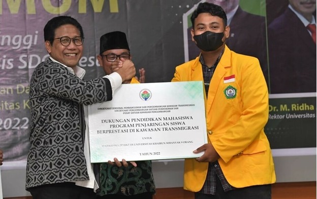 Kemendes PDTT Buka Pendaftaran Beasiswa Untuk Siswa Kawasan Transmigrasi
