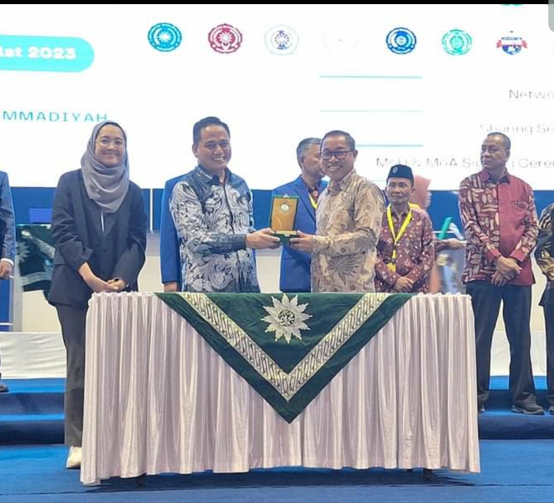Rektor Unkhair Hadiri Acara MAELBBI di Makassar