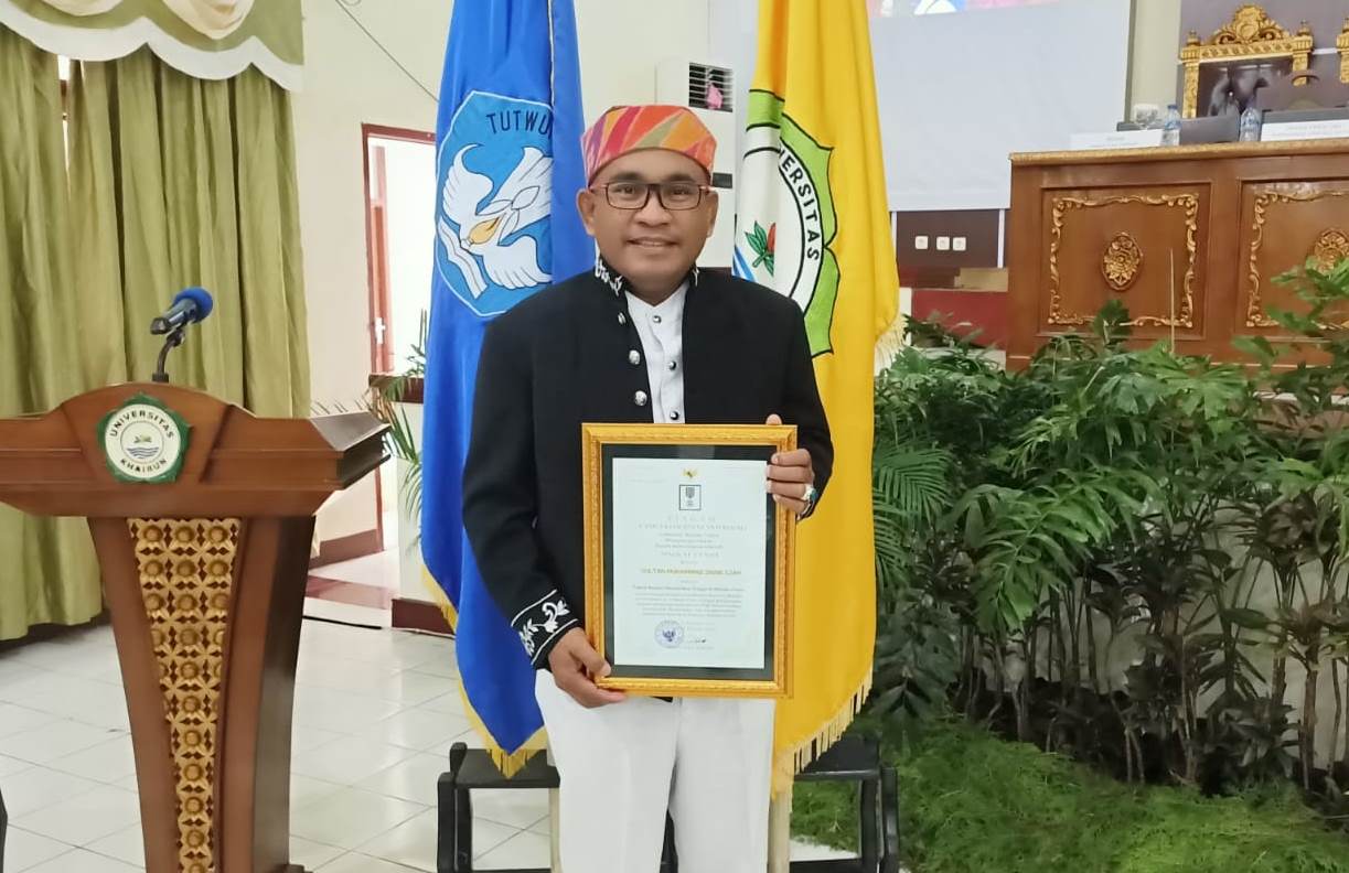 Pemprov Malut Beri Penghargaan Kepada Sultan Iskandar Muhammad Djabir Sjah