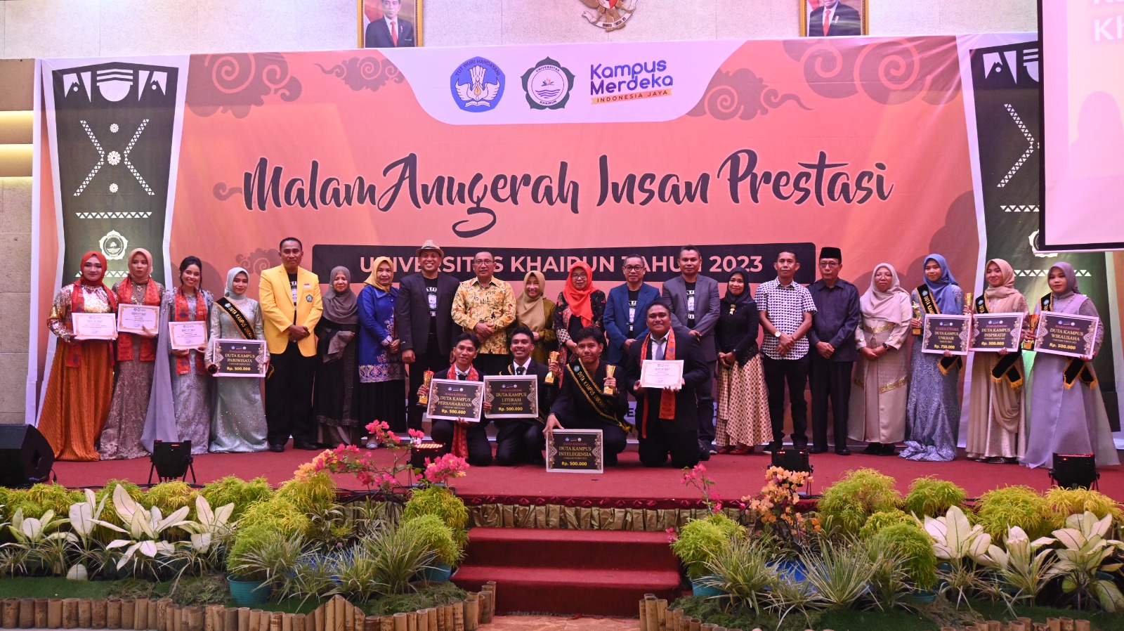 Unkhair Apresiasi Insan Prestasi di Malam Penganugerahan Tahun 2023