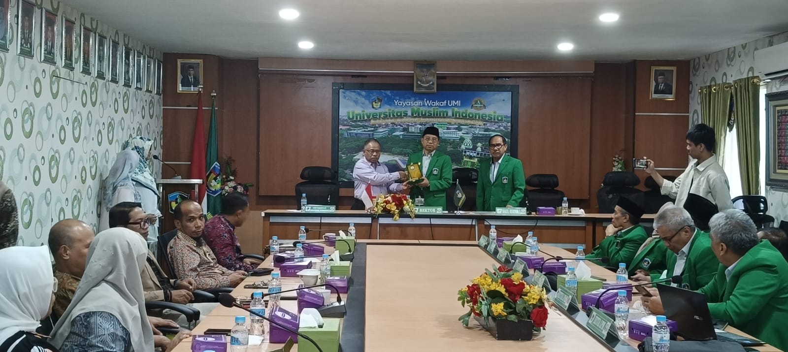 Dorong Sinergitas Akademik, Senat Unkhair Kunjungi UMI Makassar