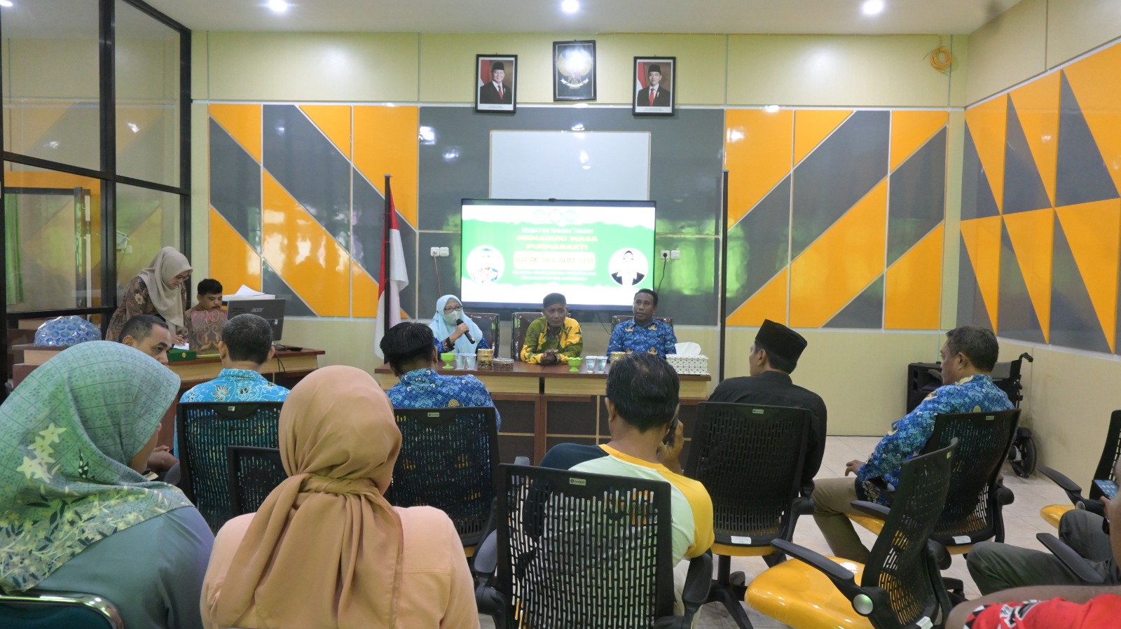 Bentuk Apresiasi Pegawai Purnabakti, LPPM Unkhair Gelar Ramah Tamah