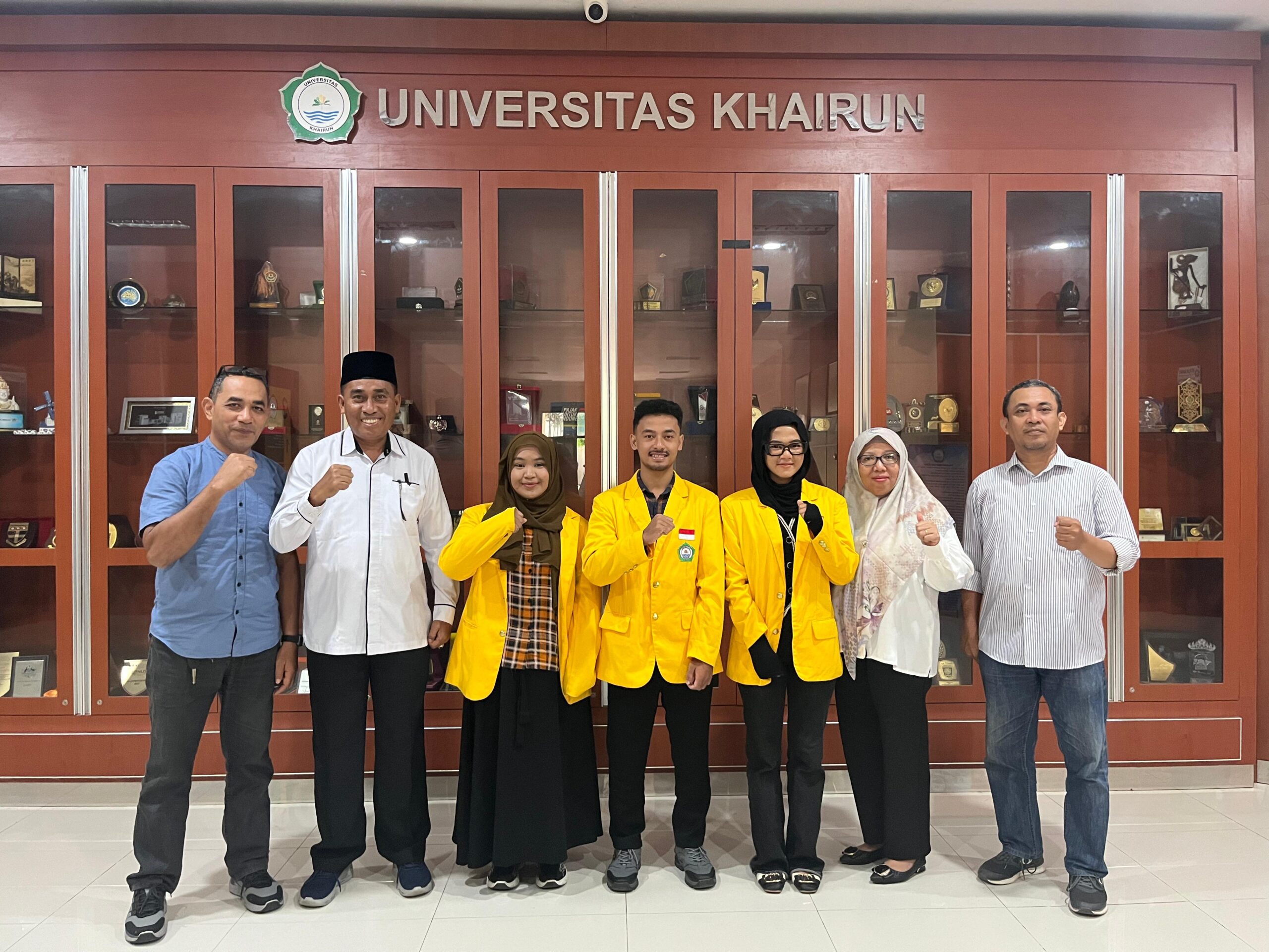 Unkhair Kirim Tiga Mahasiswa Ikuti KKN Kebangsaan di Sulawesi Selatan