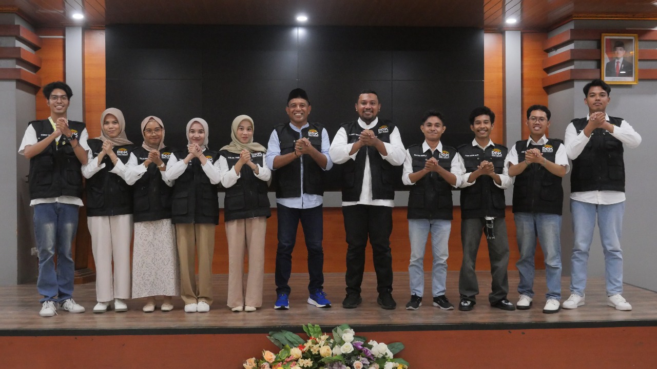Warek III Unkhair Lepas Mahasiswa PPK Ormawa, PKM, dan Peserta Pra-Nasional MTQ-N
