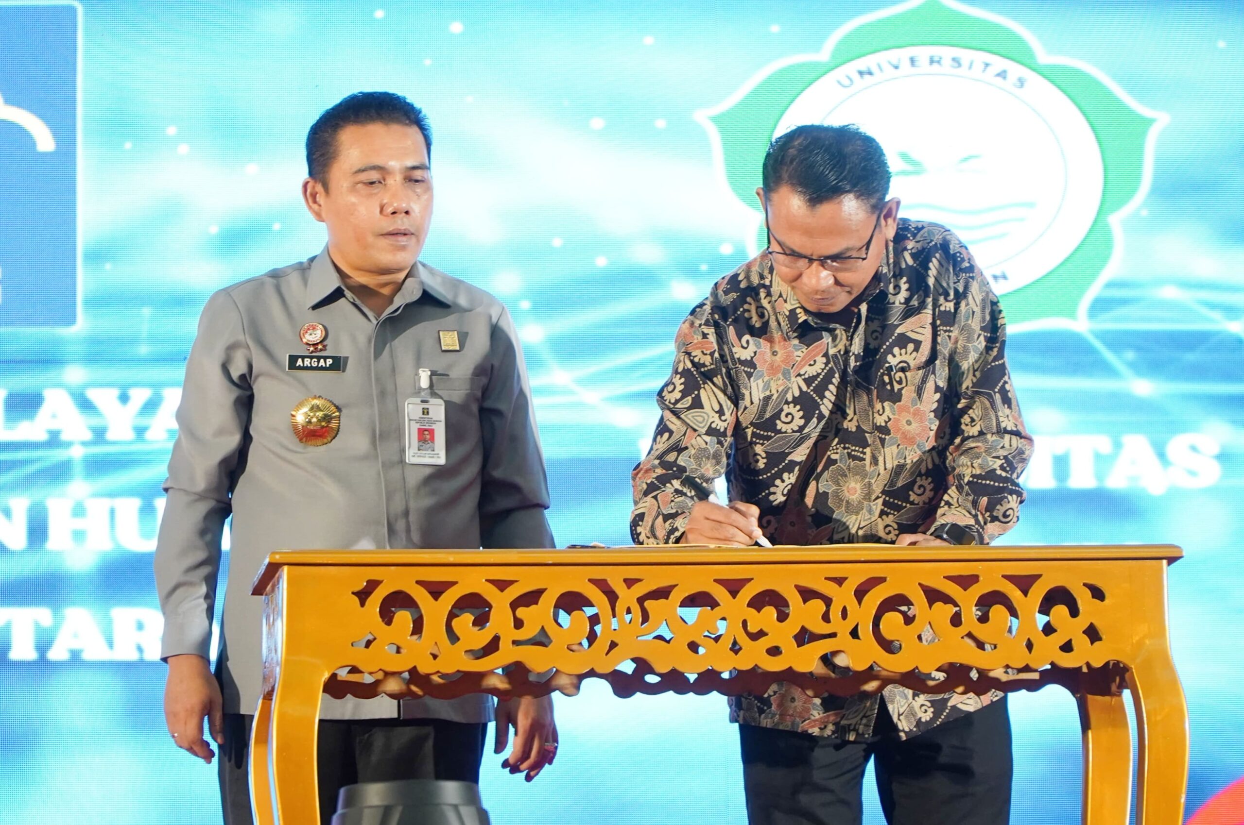 Rektor Unkhair Teken MoU dengan Kemenkumham Malut, Wujudkan Kampus Berdampak di Bidang Hukum dan Intelektual