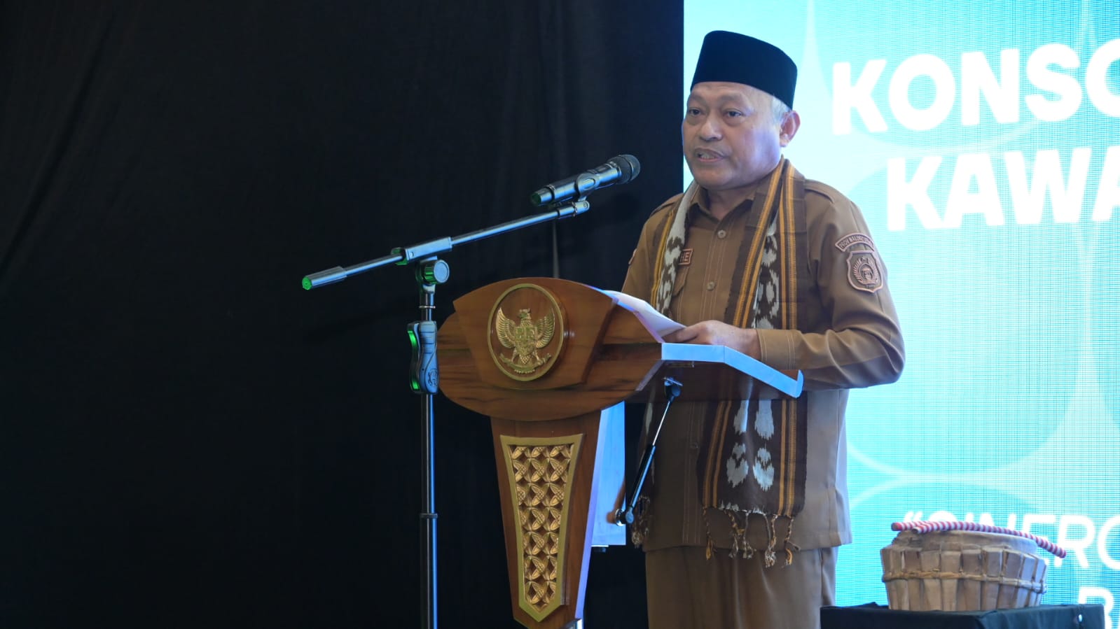 Wakil Gubernur Maluku Utara Buka Musyawarah KPTN-KTI, Tekankan Penguatan Fondasi Pendidikan dan Kolaborasi Perguruan Tinggi