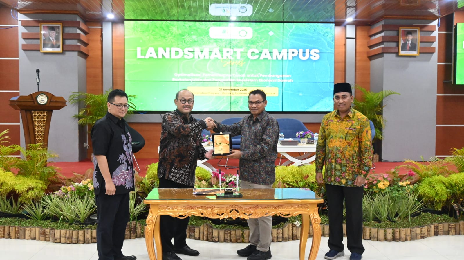 Gelar LandSmart Campus Series di Unkhair, Badan Bank Tanah Dorong Kolaborasi Pengelolaan Lahan dan Hilirisasi Kelapa