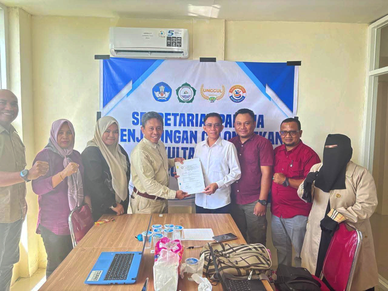 Dr. Sultan Alwan Resmi Mendaftar Pertama Calon Dekan Fakultas Hukum Unkhair