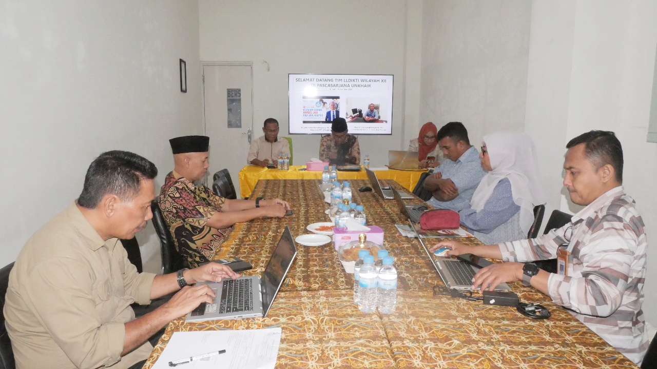 LLDIKTI Wilayah XII Visitasi Prodi Baru Pascasarjana di Unkhair