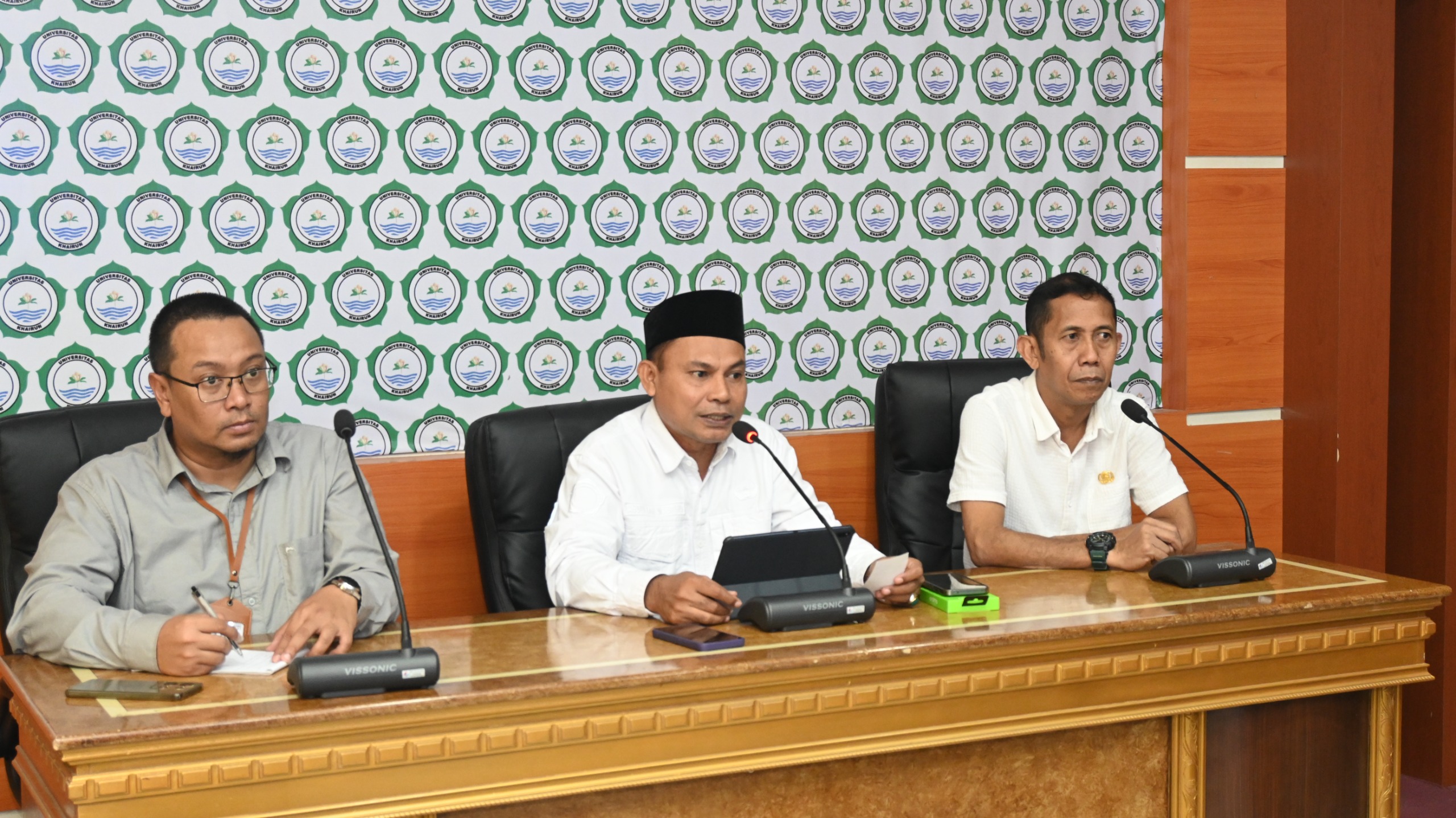 Entry Meeting Audit Laporan Keuangan, Unkhair Target Pertahankan Opini WTP