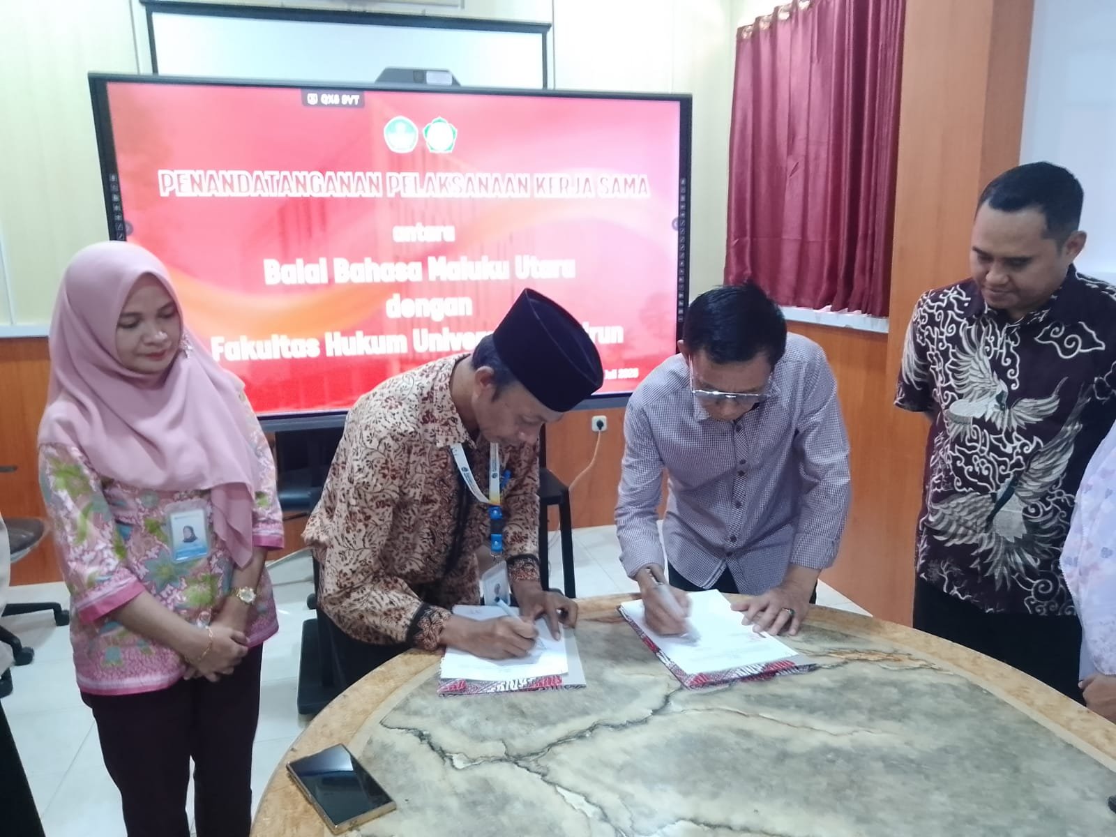 FH Unkhair dan Balai Bahasa Malut Teken PKS, Wadek III: Banyak Program Berdampak Positif