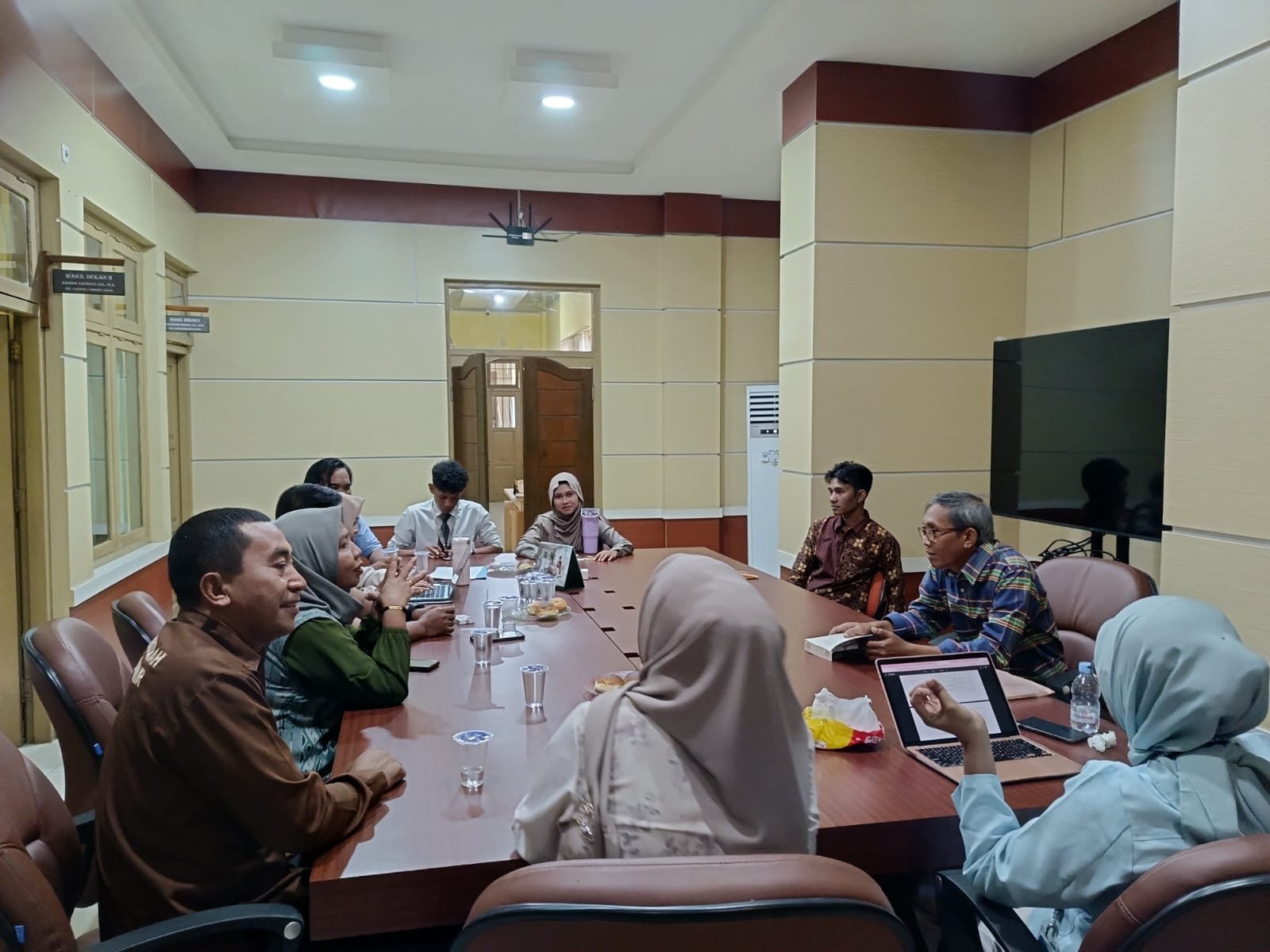 FIB Unkhair Rayakan Dies Natalis, Gelar Beragam Lomba, Aksi Sosial, hingga Ziarah Tokoh Pendiri