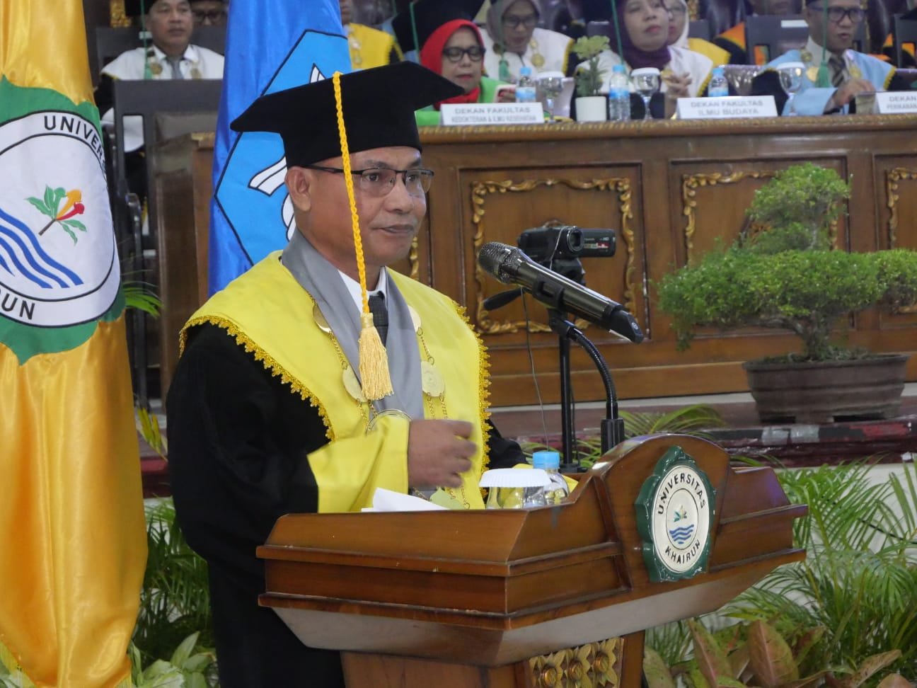 Wisuda 856 Unkhair, Rektor Tekankan Pentingnya Integritas dan Pengabdian
