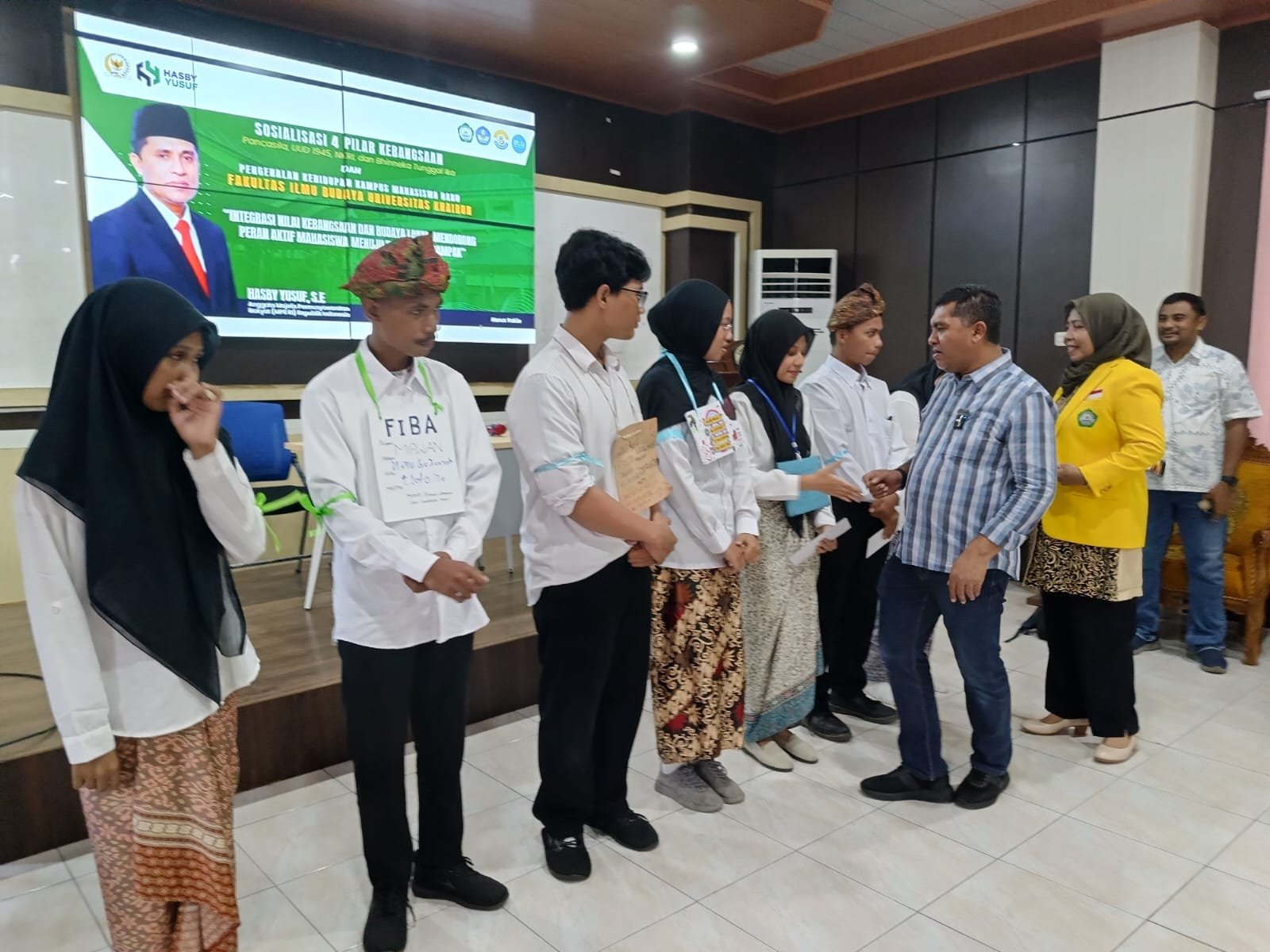 Hasby Yusuf Ajak Mahasiswa Baru FIB Unkhair Rajin Membaca, Menulis, dan Mencintai Budaya