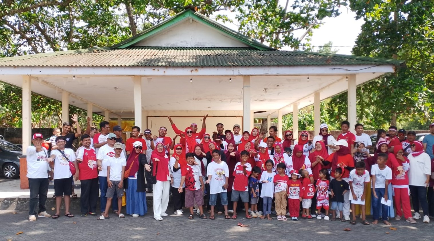 Semarak HUT ke-81 RI, Tendik FKIP Unkhair Perkuat Kebersamaan lewat Family Gathering