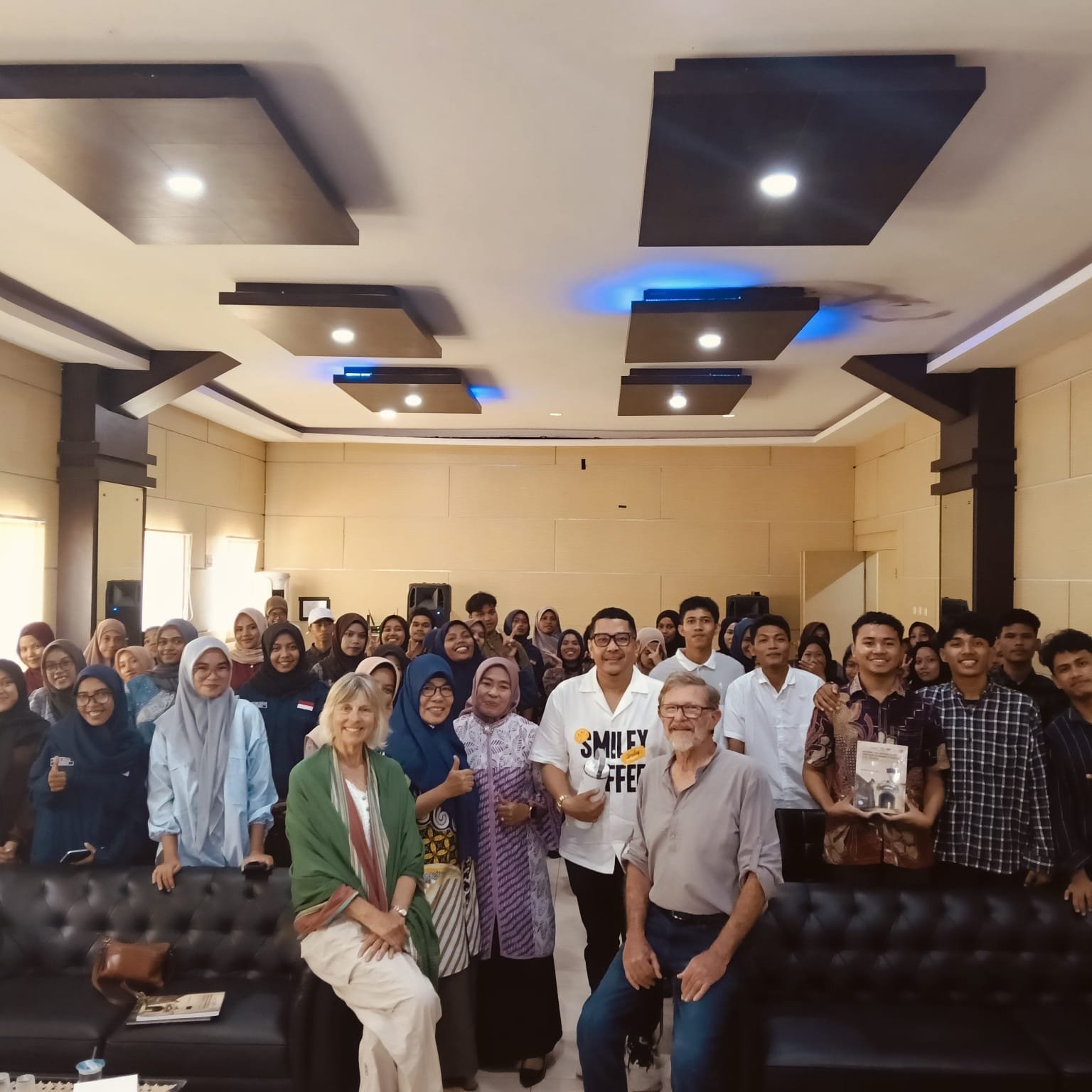 Prof. Bill Carter Dorong Penguatan Sustainable Tourism dan Ekowisata di Malut