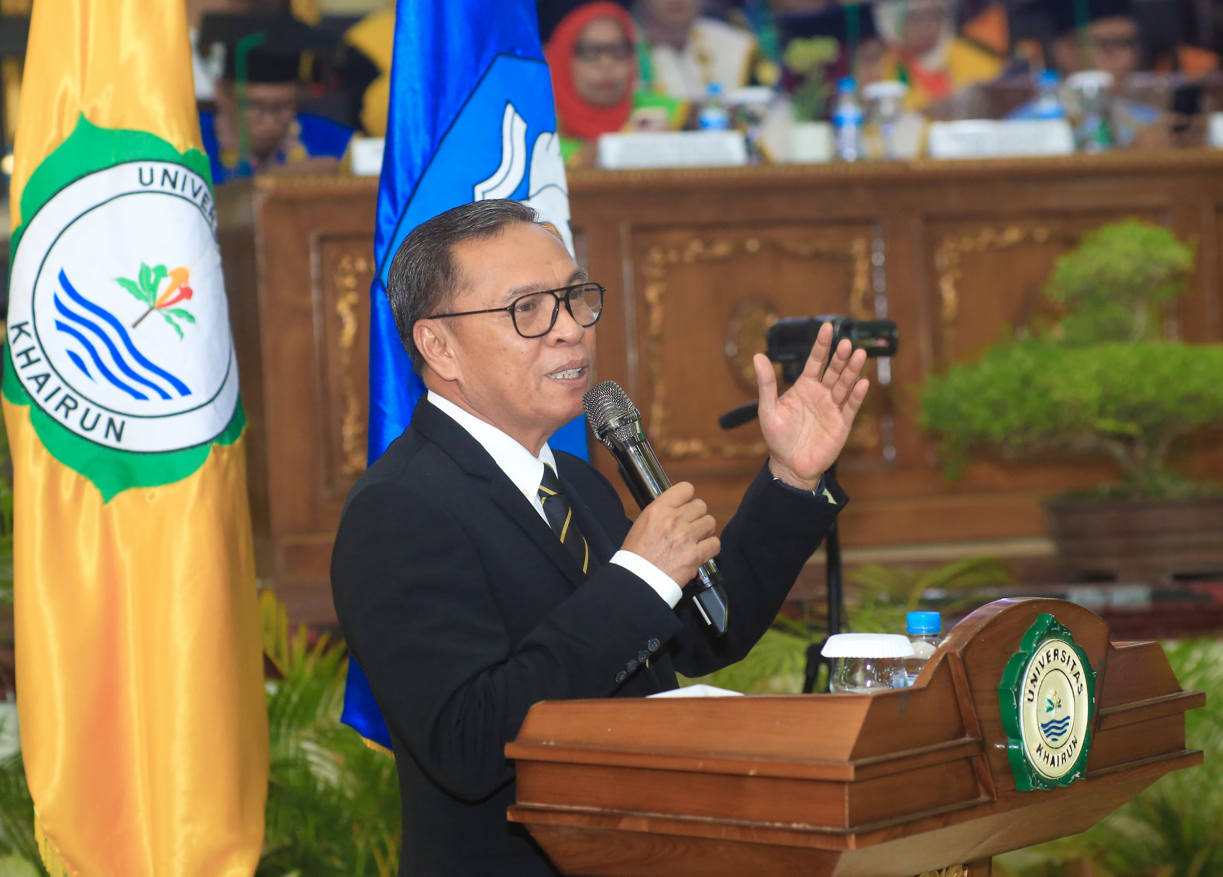 Orasi di Wisuda Unkhair, Bupati Ikram Anggarkan Rp 31,5 Miliar untuk Beasiswa hingga S3