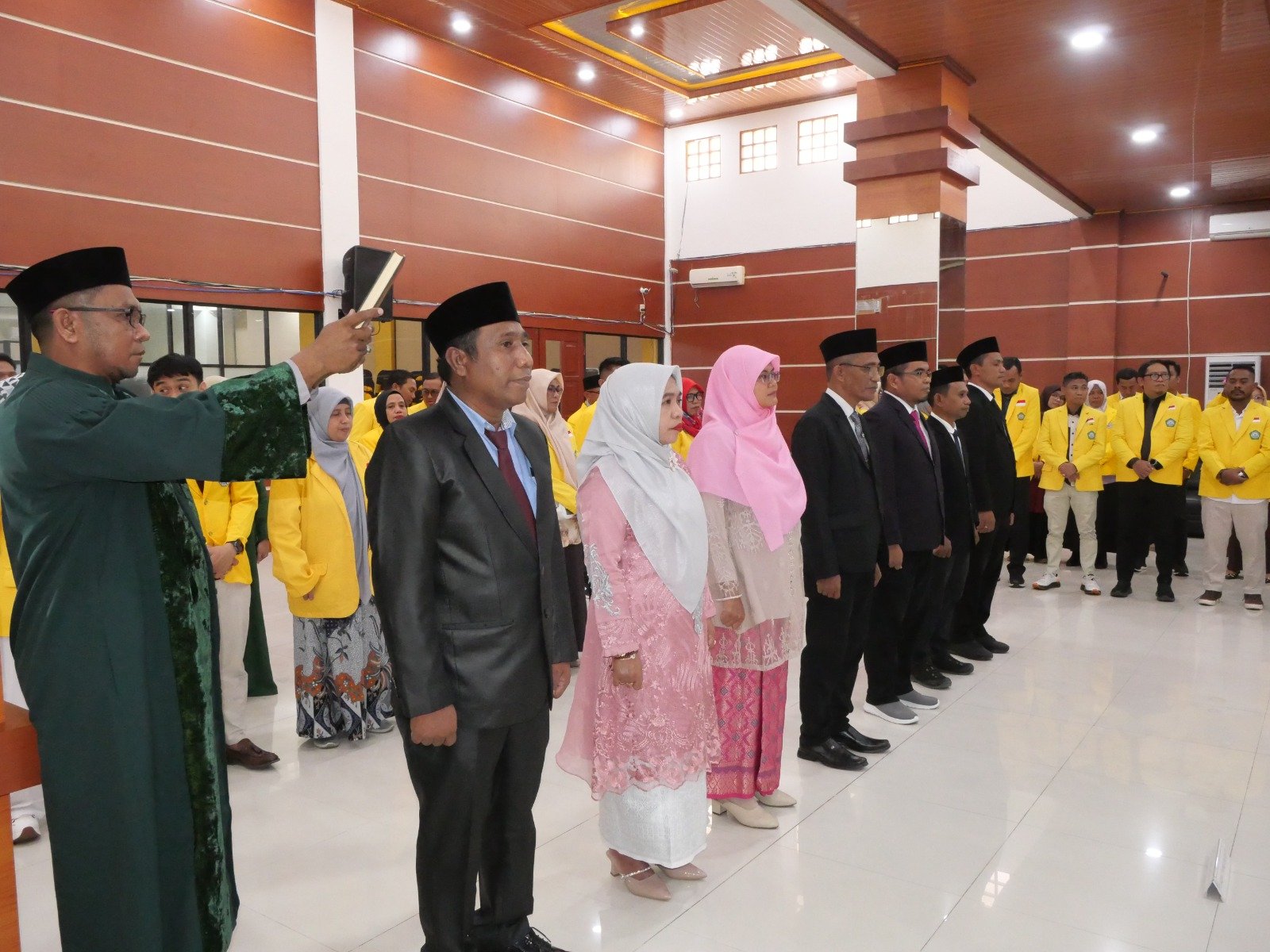 Rektor Unkhair Kembali Lantik 7 Pejabat, Dua Kepala Biro Tukar Posisi