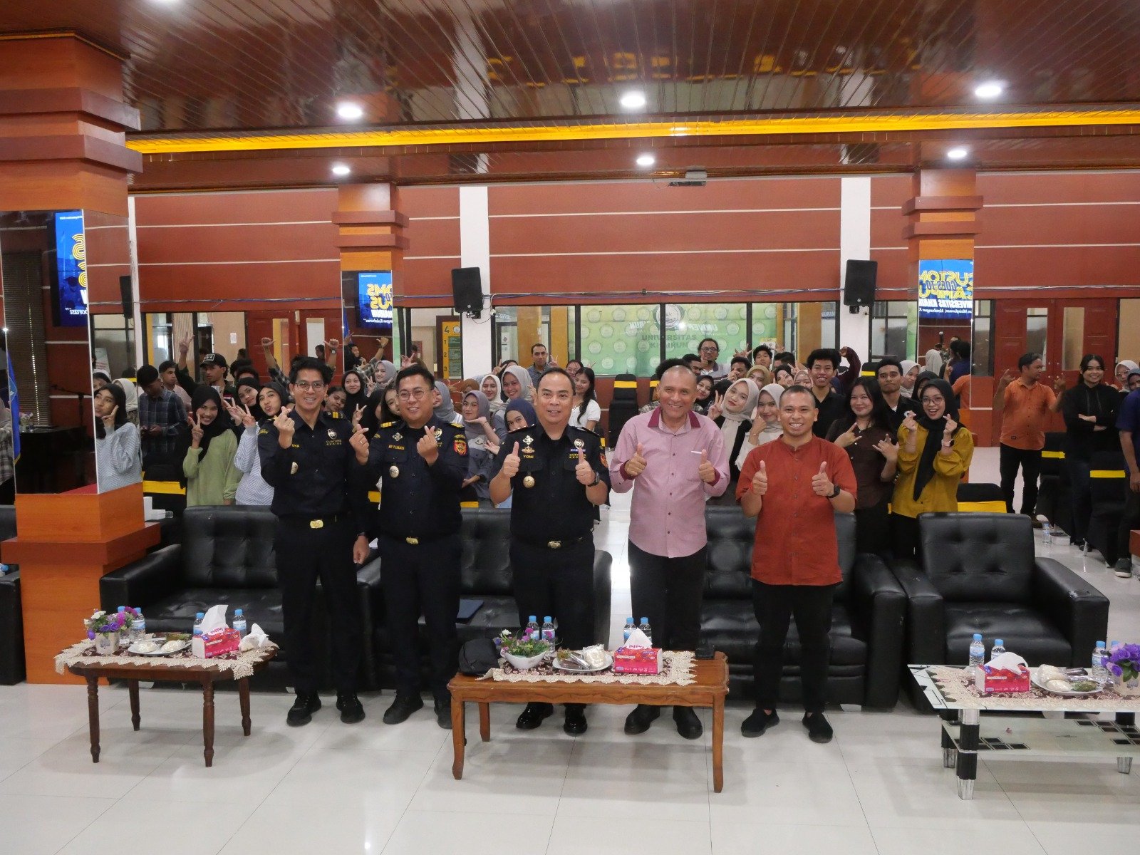 Misinformasi dan Penipuan Jadi Sorotan Customs Goes to Campus di Unkhair