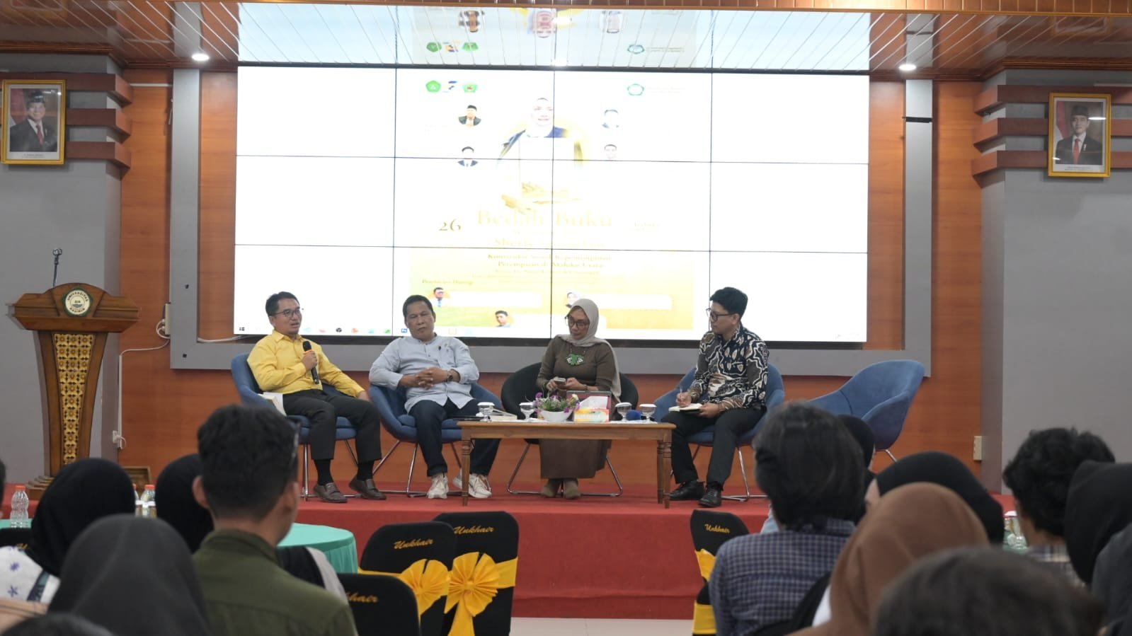 Bedah Buku“Melampaui Batas" di Unkhair, Ungkap Jejak Sejarah Kepemimpinan Perempuan di Malut